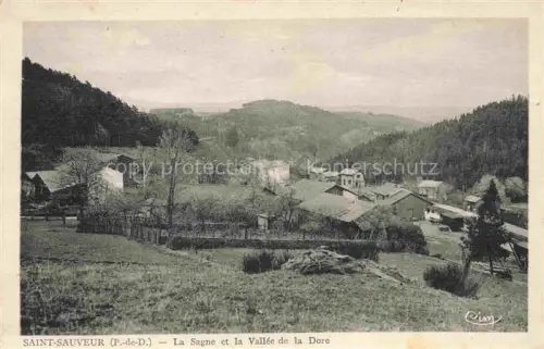 AK / Ansichtskarte Saint-Sauveur-la-Sagne Vue générale la Sagne et la vallée de la Dore
