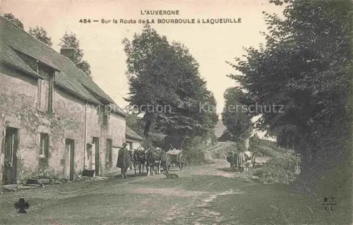 AK / Ansichtskarte La Bourboule-les-Bains 63 Puy-de-Dome Sur la route de La Bourboule à Laqueuille
