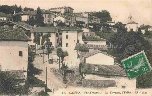 AK / Ansichtskarte Cambo-les-Bains Bayonne 64 Pyrenees-Atlantiques Vue d'ensemble Les Terrasse et l'Eglise
