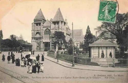 AK / Ansichtskarte LE MANS 72 Sarthe Place de la Préfecture Eglise Notre-Dame de la Couture