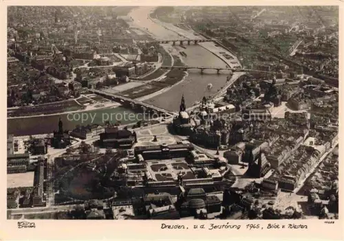 AK / Ansichtskarte Foto Hahn Nr. 10255 Dresden v.d. Zerstoerung 