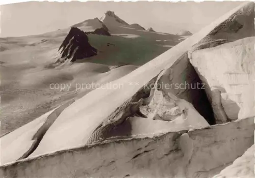 AK / Ansichtskarte Gletscher Glacier Glaciar Ghiacciaio-- Spalten Schalgletscher Hochwilde oetztal