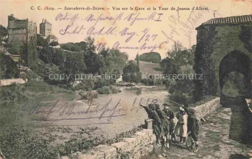 AK / Ansichtskarte Sauveterre-de-Bearn Oloron-Sainte-Marie 64 Pyrenees-Atlantiques Vue sur le Gave et la Tour de Jeanne d'Albret Feldpost