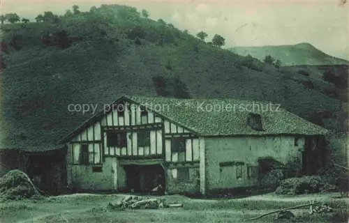 AK / Ansichtskarte Ibarron-Lizardia St-Pee-sur-Nivelle BAYONNE 64 Pyrenees-Atlantiques Maison Basque