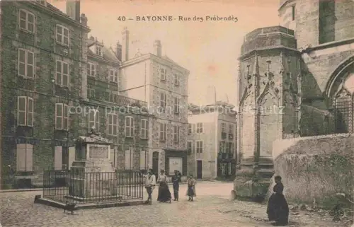AK / Ansichtskarte BAYONNE 64 Pyrenees-Atlantiques Rue des Prébendès