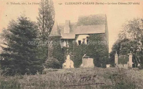 AK / Ansichtskarte Clermont-Creans LA FLECHE 72 Sarthe Le vieux château XIe siècle