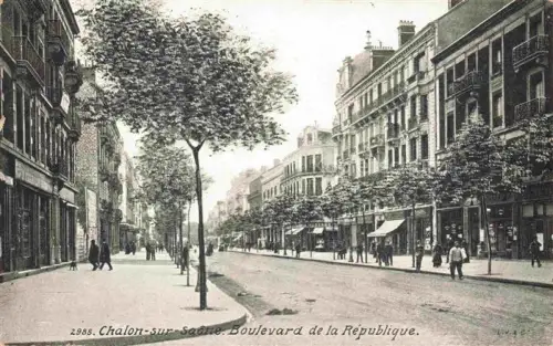 AK / Ansichtskarte CHALON-SUR-SAONE 71 Saone-et-Loire Boulevard de la République