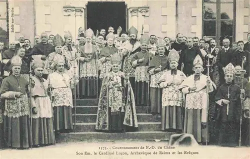 AK / Ansichtskarte Sable-sur-Sarthe La FLECHE 72 Sarthe Coronnement de Notre-Dame du Chêne