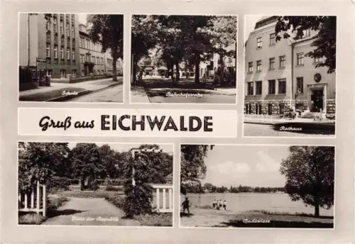 AK / Ansichtskarte Eichwalde Brandenburg Schule Bahnhofstrasse Rathaus Platz der Republik Badewiese
