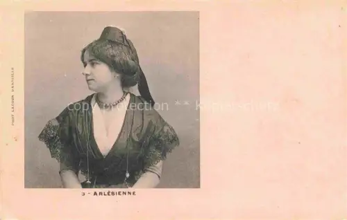 AK / Ansichtskarte ARLES 13 Bouches-du-Rhone Arlesienne