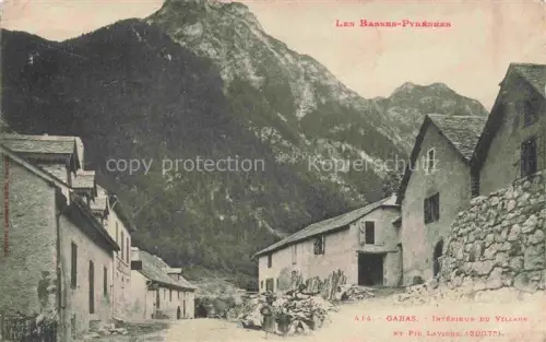 AK / Ansichtskarte Gabas PAU 64 Pyrenees-Atlantiques Intérieur du village et Pic Lavigne