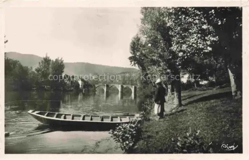 AK / Ansichtskarte Entraygues-la-Jolie Entraygues-sur-Truyere RODEZ 12 Aveyron Les rives de la Truyere et le Pont