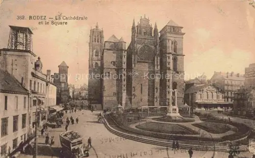 AK / Ansichtskarte RODEZ 12 Aveyron La Cathedrale et le Square