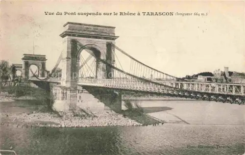AK / Ansichtskarte Tarascon ARLES 13 Bouches-du-Rhone Vue du Pont suspendu sur le Rhone