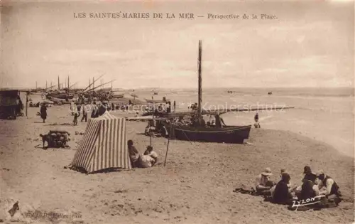 AK / Ansichtskarte LES SAINTES-MARIES-DE-LA-MER 13 Bouches-du-Rhone Perspective de la Plag