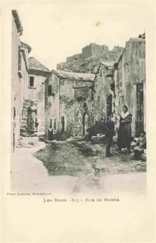 AK / Ansichtskarte Les Beaux Les Baux de Provence 13 Bouches-du-Rhone Rue du Musee