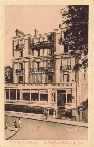 AK / Ansichtskarte HOULGATE Lisieux 14 Calvados Le Royal Hôtel