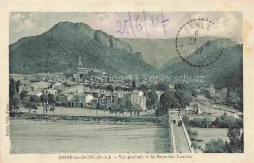 AK / Ansichtskarte Digne -les-Bains 04 Alpes-de-Haute-Provence Vue generale et la Barre des Dourbes