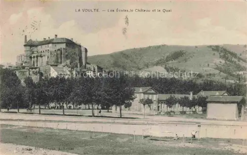 AK / Ansichtskarte La Voulte-sur-Rhone Privas 07 Ardeche Les Ecoles le Chateau et le Quai