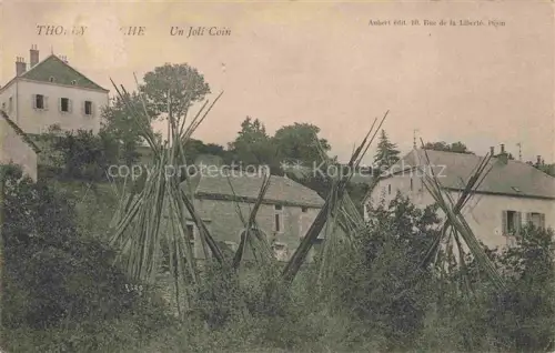 AK / Ansichtskarte Thorey-sur-Ouche BEAUNE 21 Cote-d Or Un joli coin au village