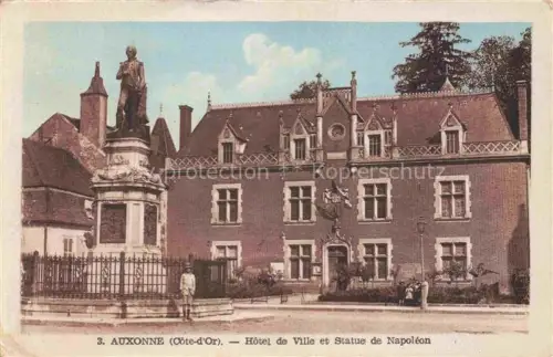 AK / Ansichtskarte Auxonne DIJON 21 Cote-d Or Hôtel de Ville et Statue de Napoléon Monument