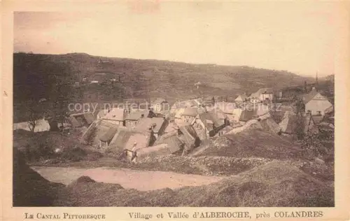 AK / Ansichtskarte Alberoche Colandres Apchon Mauriac 15 Cantal Vue générale du village et de la vallée