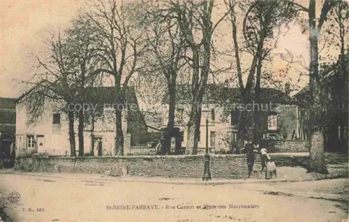 AK / Ansichtskarte St-Seine-l Abbaye DIJON 21 Cote-d Or Rue Carnot et Place des Marronniers