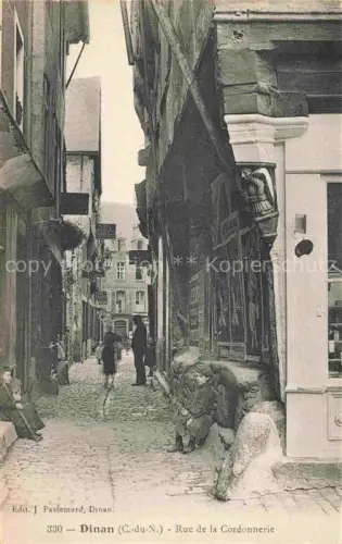 AK / Ansichtskarte DINAN 22 Cotes-d Armor Rue de la Cordonnerie
