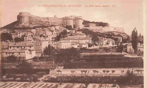 AK / Ansichtskarte Villeneuve  Avignon 84 Vaucluse Le Fort Saint Andre LL