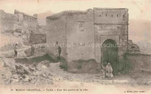 AK / Ansichtskarte TAZA  Maroc Une des portes de la ville