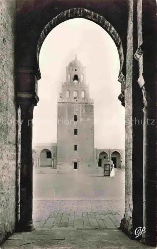 AK / Ansichtskarte KAIROUAN Qairawan Tunesie Le Minarett de la Grande Mosquee