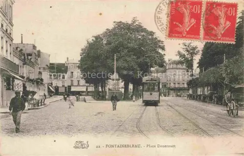 AK / Ansichtskarte FONTAINEBLEAU 77 Seine et Marne Place Denecourt