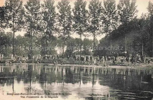 AK / Ansichtskarte Bray-sur-Seine PROVINS 77 Seine-et-Marne Les bords de la Seine vue d'ensemble de la baignade