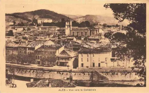 AK / Ansichtskarte Ales 30 Gard Vue générale vers la cathédrale