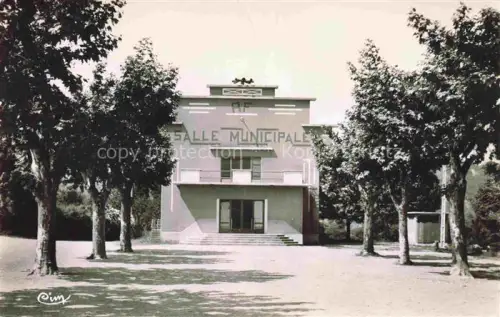 AK / Ansichtskarte Aouste-sur-Sye DIE 26 Drome La Salle des Fêtes