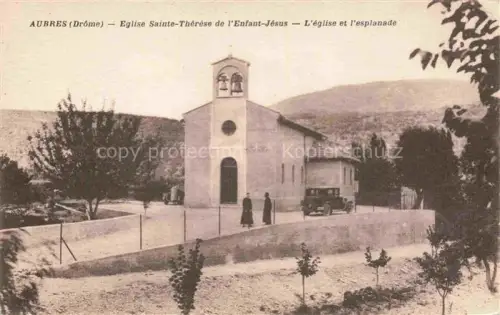 AK / Ansichtskarte Aubres NYONS 26 Drome Eglise Sainte-Thérèse de l'Enfant-Jésus Eglise et l'esplanade