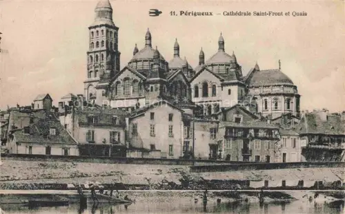 AK / Ansichtskarte PERIGUEUX 24 Dordogne Cathédrale Saint-Front et les quais