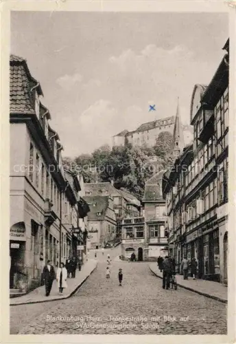 AK / Ansichtskarte Blankenburg Harz Traenkestrasse mit Blick auf SVA Genesungsheim Schloss