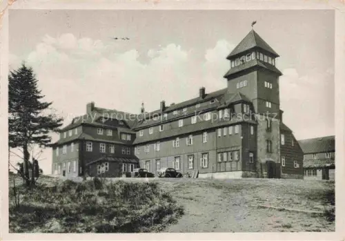 AK / Ansichtskarte Oberwiesenthal Erzgebirge Sachsen Fichtelberghaus