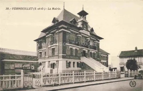 AK / Ansichtskarte Vernouillet Verneuil-sur-Seine 78 Yvelines La Mairie