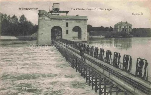 AK / Ansichtskarte Mericourt Mantes-la-Jolie 78 Yvelines La chute d'eau du barrage