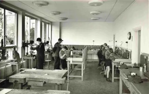 AK / Ansichtskarte Huis ter Heide Zeist Utrecht NL Leslokaal technische vooropleiding der School voor kinderen met beperkt gezichtsvermogen