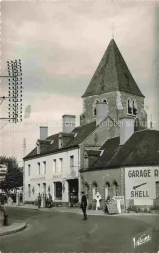 AK / Ansichtskarte Nouan-le-Fuzelier Romorantin-Lanthenay 41 Loir-et-Cher La route d'Orleans et l'eglise