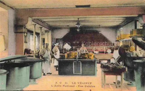 AK / Ansichtskarte Le Vesinet Saint-Germain-en-Laye 78 Yvelines L'Asile National une cuisine