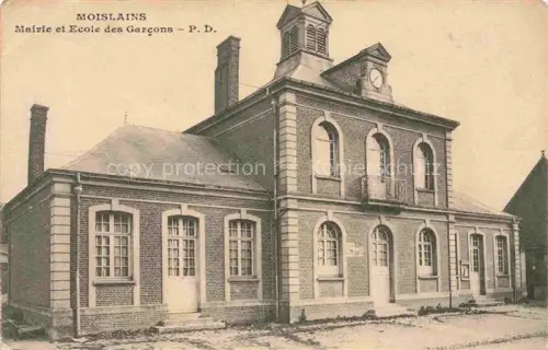 AK / Ansichtskarte Moislains PERONNE 80 Somme La Mairie et l'Ecole des Garcons