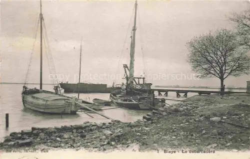 AK / Ansichtskarte Blaye 33 Gironde Le debarcadere Segelboote 