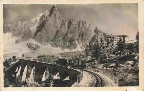 AK / Ansichtskarte CHAMONIX BONNEVILLE 74 Haute-Savoie Chemin de fer du Montenvers et Aiguille du Dru
