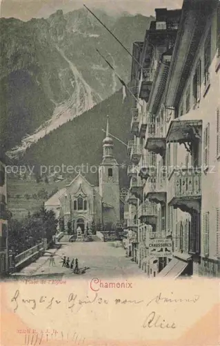 AK / Ansichtskarte CHAMONIX BONNEVILLE 74 Haute-Savoie Place de l'Eglise
