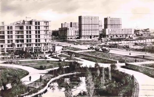 AK / Ansichtskarte LE HAVRE 76 Le Square St. Roch et les I.S.A.I.