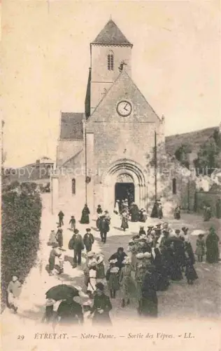 AK / Ansichtskarte ETRETAT LE HAVRE 76 Seine-Maritime Eglise Notre-Dame sortie des vêpres